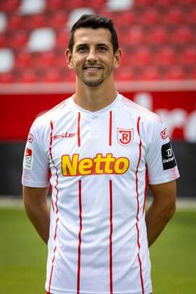 GER, Fussball, Herren, 2.BL, Saison 2019 2020, Porträttermin, 18.07.2019, SSV Jahn Regensburg Julian Derstroff; SSV Jahn Regensburg; 2.BL, Porträttermin 2019 2020,