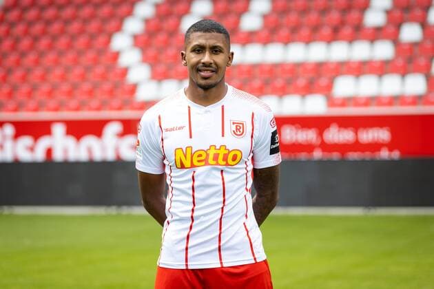 GER, Fussball, Herren, 2.BL, Saison 2019 2020, Porträttermin, 18.07.2019, SSV Jahn Regensburg Florian Heister; SSV Jahn Regensburg; 2.BL, Porträttermin 2019 2020,