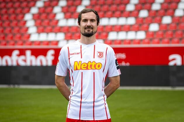 GER, Fussball, Herren, 2.BL, Saison 2019 2020, Porträttermin, 18.07.2019, SSV Jahn Regensburg Sebastian Nachreiner; SSV Jahn Regensburg; 2.BL, Porträttermin 2019 2020,