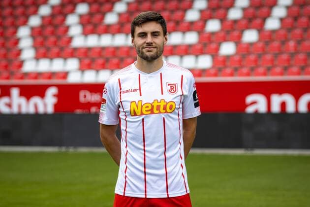 GER, Fussball, Herren, 2.BL, Saison 2019 2020, Porträttermin, 18.07.2019, SSV Jahn Regensburg Tom Baack; SSV Jahn Regensburg; 2.BL, Porträttermin 2019 2020,
