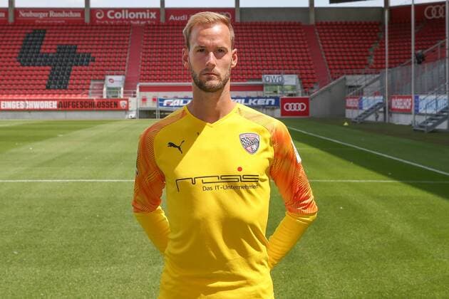 Marco Knaller 1 Torwart - FC Ingolstadt 04 - 3.Liga - Porträttermin 2019 2020 - FC Ingolstadt 04 - 3.Liga - Porträttermin 2019 2020 -