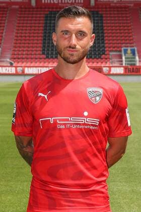 Robin Krause 23 - FC Ingolstadt 04 - 3.Liga - Porträttermin 2019 2020 - FC Ingolstadt 04 - 3.Liga - Porträttermin 2019 2020 -