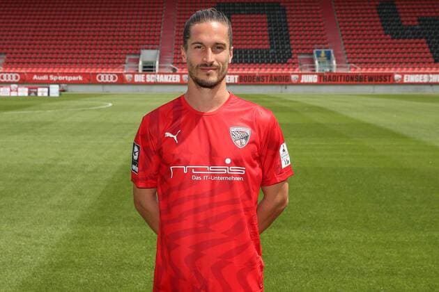 Jonatan Kotzke 25 - FC Ingolstadt 04 - 3.Liga - Porträttermin 2019 2020 - FC Ingolstadt 04 - 3.Liga - Porträttermin 2019 2020 -