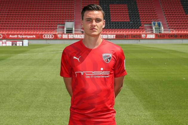 Thomas Keller 27 - FC Ingolstadt 04 - 3.Liga - Porträttermin 2019 2020 - FC Ingolstadt 04 - 3.Liga - Porträttermin 2019 2020 -