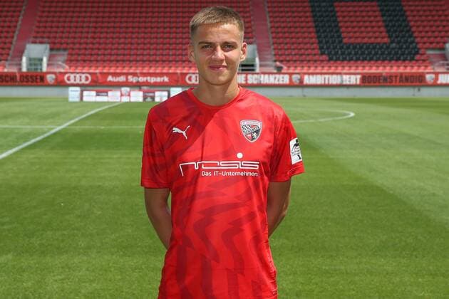 Filip Bilbija 35 - FC Ingolstadt 04 - 3.Liga - Porträttermin 2019 2020 - FC Ingolstadt 04 - 3.Liga - Porträttermin 2019 2020 -