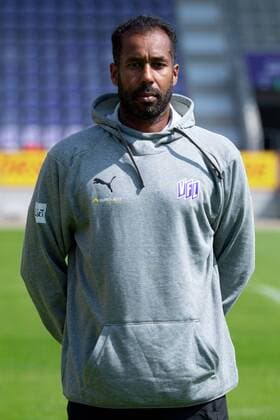Osnabrück, Deutschland 18.07.2019: Daniel Thioune (Trainer); VfL Osnabrück; 2. BL, Porträttermin 2019 2020 Osnabrück Niedersachsen Deutschland Stadion an der Bremer Brücke