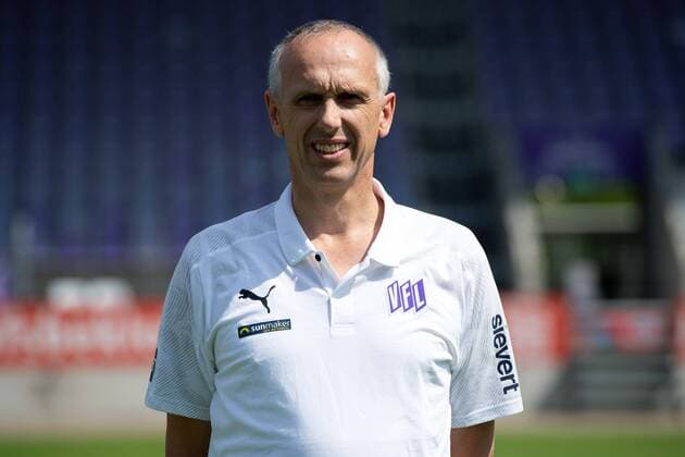 Dr. Clemens Kruse (Mannschaftsarzt); VfL Osnabrück; 2. BL, Porträttermin 2019 2020 Osnabrück Niedersachsen Deutschland Stadion an der Bremer Brücke