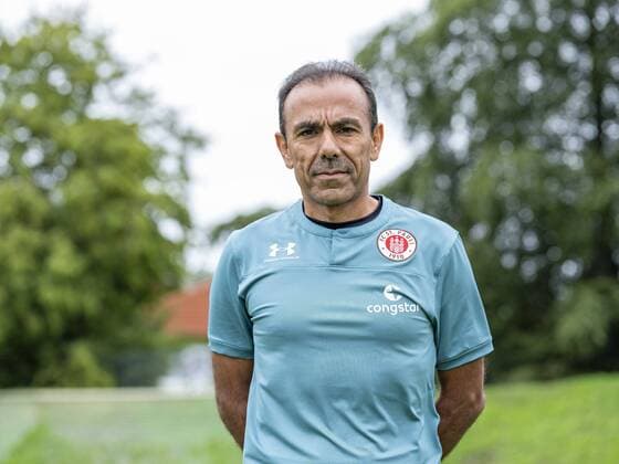 Trainer Jos Luhukay (St.Pauli) 15.07.19, Hamburg, Mannschaftsfototermin beim FC St.Pauli, Â
