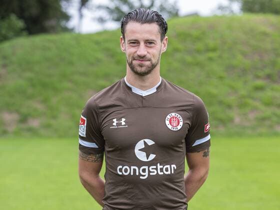 Jan-Philipp Kalla (St.Pauli) 15.07.19, Hamburg, Mannschaftsfototermin beim FC St.Pauli, Â