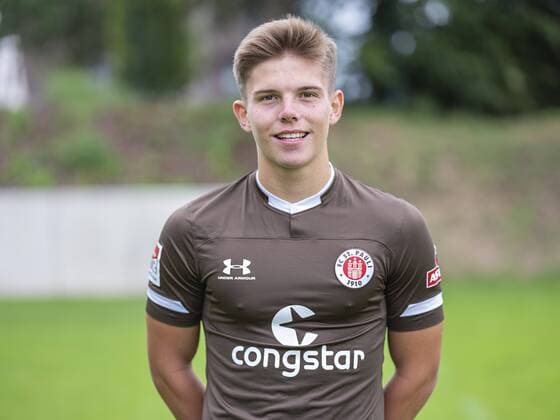 Finn Ole Becker (St.Pauli) 15.07.19, Hamburg, Mannschaftsfototermin beim FC St.Pauli, Â