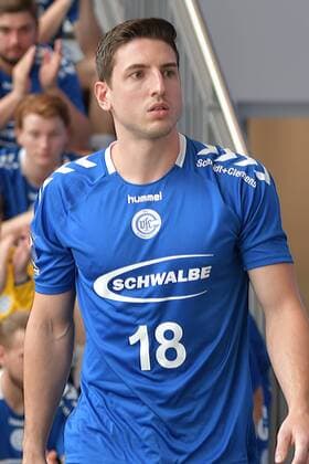 Bei der Vorstellung, 18Alexander Herrmann ( 18 VfL Gummersbach), Pressekonferenz und Pressetraining des VfL Gummersbach am 18.07.2019 - Pressekonferenz und Pressetraining des VfL Gummersbach am 18.07.2019 Gummersbach Copyright: xEIBNER JuergenxAugstx EP_JOGI