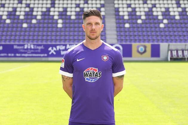 Teampraesentation Erz.Aue Fussball 2.Bundesliga Dennis Kempe; FC Erzgebirge Aue; 2.Bundesliga, Porträttermin 2019 2020 , Aue, 18.07.2019, Erzgebirgsstadion, Fussball ,