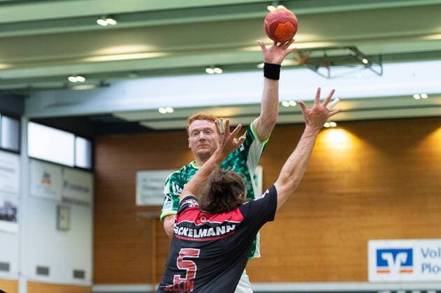 Nicolai Theilinger (Frisch Auf Goeppingen 03), Johannes Sellin (HC Erlangen 05), FRISCH AUF! Goeppingen vs. HC Erlangen, 54. Esslinger Marktplatzturnier, Handball, 1. Bundesliga, DKB, Herren, 19.07.2019, FRISCH AUF! Goeppingen vs. HC Erlangen, 54. Esslinger Marktplatzturnier, Handball, 1. Bundesliga, DKB, Herren, 19.07.2019 Altbach Copyright: xEIBNER WolfgangxFrankx EP_WFK