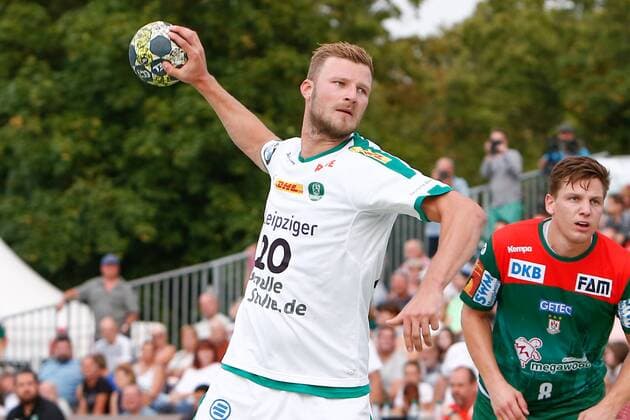 19.07.2019, xtgx, Handball Testspiel, SC Magdeburg - SC DHfK Leipzig emspor, v.l. Philipp Weber (Leipzig) wirft Tor, Torschütze, erzielt Tor, Treffer, scores the goal Siebenmeter Aschersleben