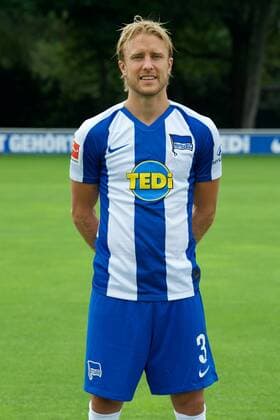 Fussball DFL 1 Bundesliga Berlin 19.07.2019 Hertha BSC Porträttermin 2019 2020 Per SKJELBRED Hertha BSC