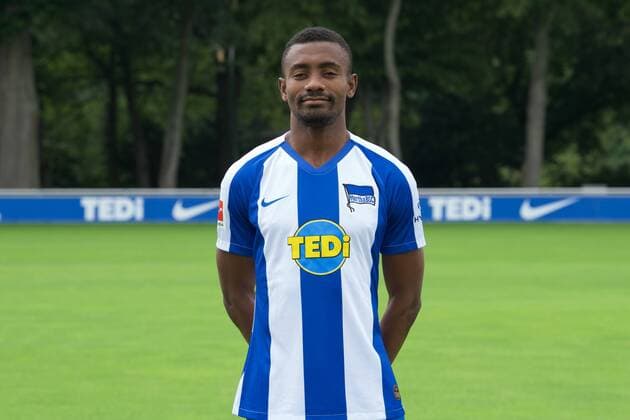 Fussball DFL 1 Bundesliga Berlin 19.07.2019 Hertha BSC Porträttermin 2019 2020 Salomon KALOU Hertha BSC