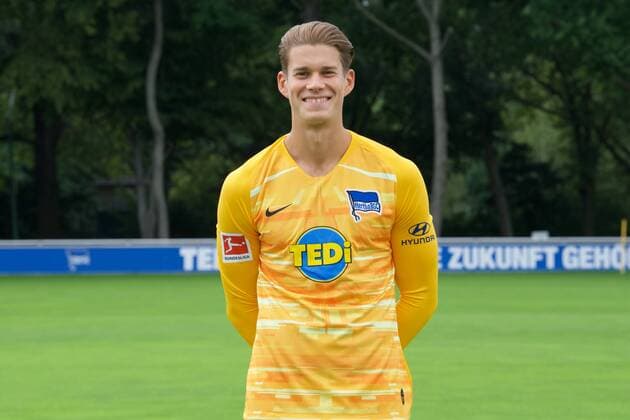 Fussball DFL 1 Bundesliga Berlin 19.07.2019 Hertha BSC Porträttermin 2019 2020 Dennis SMARSCH Hertha BSC