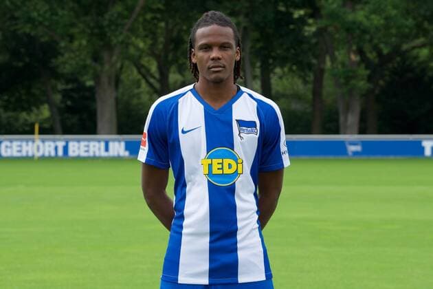 Fussball DFL 1 Bundesliga Berlin 19.07.2019 Hertha BSC Porträttermin 2019 2020 Dedrick BOYATA Hertha BSC
