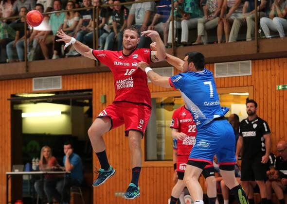 BAU 19.07.2019 Mundelsheim Handball TBV Lemgo Lippe vs. SG BBM Bietigheim, v.l. Michael Kraus (BBM), Isaias Guardiola (Lemgo)