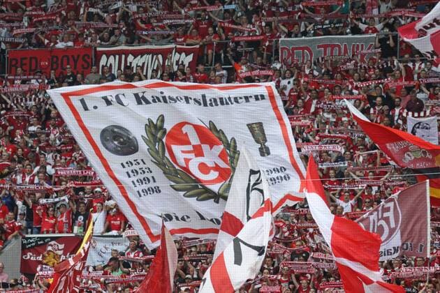 20.07.2019, xklex, Fussball 3.Liga, 1.FC Kaiserslautern - Spvgg Unterhaching emspor, v.l. Die Fans des 1.FC Kaiserslautern (DFL DFB REGULATIONS PROHIBIT ANY USE OF PHOTOGRAPHS as IMAGE SEQUENCES and or QUASI-VIDEO) Kaiserslautern
