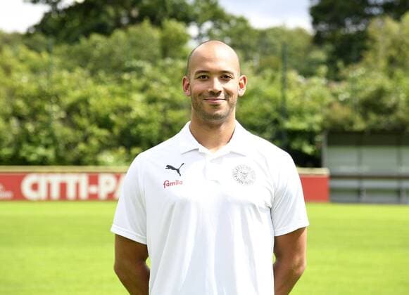 Physiotherapeut Maurice Johnson; Holstein Kiel; 2. BL, Porträttermin 2019 2020, Fußball, Männer, 19.07.19 Kiel NLZ Projendorf Kiel Germany