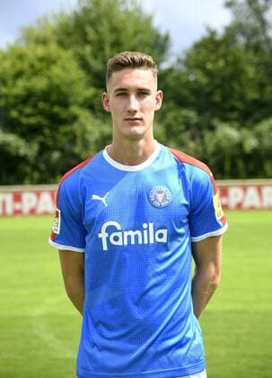 Phil Neumann; Holstein Kiel; 2. BL, Porträttermin 2019 2020, Fußball, Männer, 19.07.19 Kiel NLZ Projendorf Kiel Germany