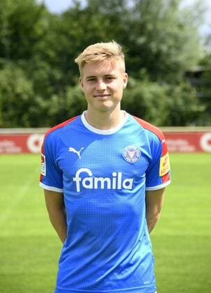 Finn Porath; Holstein Kiel; 2. BL, Porträttermin 2019 2020, Fußball, Männer, 19.07.19 Kiel NLZ Projendorf Kiel Germany