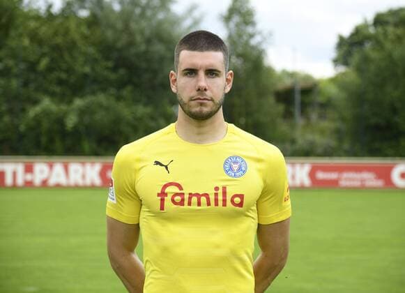 Ioannis Gelios; Holstein Kiel; 2. BL, Porträttermin 2019 2020, Fußball, Männer, 19.07.19 Kiel NLZ Projendorf Kiel Germany