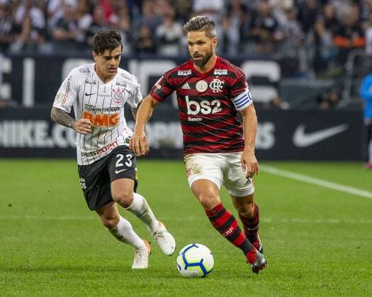 Corinthians x Flamengo SÃO PAULO, SP - 21.07.2019: CORINTHIANS X FLAMENGO - Fagner of Corinthians and Diego do Flamengo during the match between Corinthians and Flamengo held at the Corinthians Arena in São Paulo, SP. The match is valid for the 11th round of Brasileirão 2019. (Photo: Richard Callis Fotoarena) x1765272x  RichardxCallis