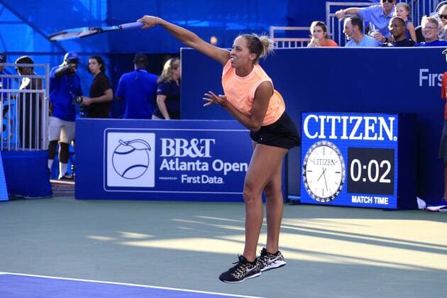 ATLANTA, GA - JULY 21: Madison Keys serves during the exhibition tennis match between Venus Williams and Madison Keys on July 21, 2019 at Stadium Court in Atlantic Station in Atlanta, GA. (Photo by David John Griffin Icon Sportswire) TENNIS: JUL 21 Atlanta Open Icon9531907210210
