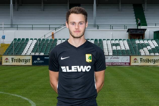 Marc Böttger ; BSG Chemie Leipzig ; Fußball ; RL NO ; Porträttermin 2019 2020. , Leipzig, 21.07.2019, Alfred-Kunze-Sportpark, Fussball ,