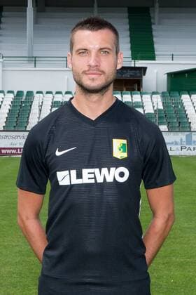 Sebastian Berg ; BSG Chemie Leipzig ; Fußball ; RL NO ; Porträttermin 2019 2020. , Leipzig, 21.07.2019, Alfred-Kunze-Sportpark, Fussball ,