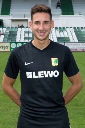 Denny Krahl ; BSG Chemie Leipzig ; Fußball ; RL NO ; Porträttermin 2019 2020. , Leipzig, 21.07.2019, Alfred-Kunze-Sportpark, Fussball ,