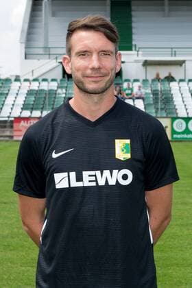 Stefan Karau ; BSG Chemie Leipzig ; Fußball ; RL NO ; Porträttermin 2019 2020. , Leipzig, 21.07.2019, Alfred-Kunze-Sportpark, Fussball ,