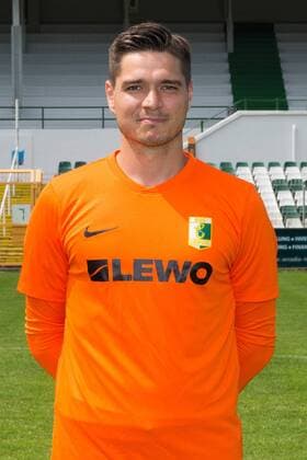 Torhüter Benjamin Bellot ; BSG Chemie Leipzig ; Fußball ; RL NO ; Porträttermin 2019 2020. , Leipzig, 21.07.2019, Alfred-Kunze-Sportpark, Fussball ,
