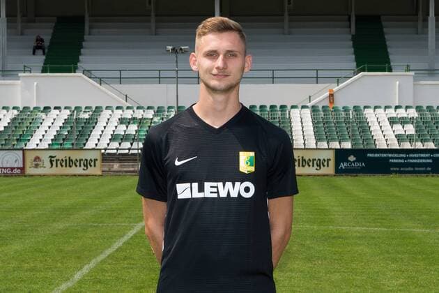 Florian Kirstein ; BSG Chemie Leipzig ; Fußball ; RL NO ; Porträttermin 2019 2020. , Leipzig, 21.07.2019, Alfred-Kunze-Sportpark, Fussball ,