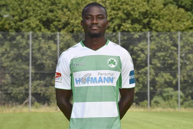 21.07.2019 - SpVgg Greuther Fürth Fuerth - Saison 2019 2012 - Fototermin Porträttermin - - Hans Nunoo Sarpei (14, SpVgg Greuther Fürth ) Einzelbild Einzelfoto Portrait Porträt Kopfbild