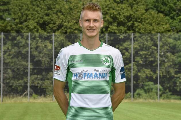 21.07.2019 - SpVgg Greuther Fürth Fuerth - Saison 2019 2012 - Fototermin Porträttermin - - Maximilian Sauer (24, SpVgg Greuther Fürth ) Einzelbild Einzelfoto Portrait Porträt Kopfbild