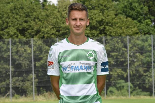 21.07.2019 - SpVgg Greuther Fürth Fuerth - Saison 2019 2012 - Fototermin Porträttermin - - Paul Seguin (33, SpVgg Greuther Fürth ) Einzelbild Einzelfoto Portrait Porträt Kopfbild
