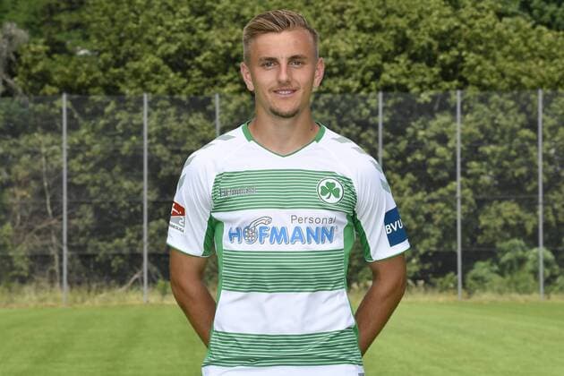 21.07.2019 - SpVgg Greuther Fürth Fuerth - Saison 2019 2012 - Fototermin Porträttermin - - Alexander Lungwitz (36, SpVgg Greuther Fürth ) Einzelbild Einzelfoto Portrait Porträt Kopfbild
