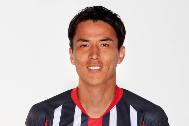 19.07.2019, xjhx, Fussball 1.Bundesliga, Eintracht Frankfurt - Fototermin 2019 2020 Porträttermin emspor, v.l. Makoto Hasebe (Eintracht Frankfurt) (DFL DFB REGULATIONS PROHIBIT ANY USE OF PHOTOGRAPHS as IMAGE SEQUENCES and or QUASI-VIDEO) Frankfurt am Main
