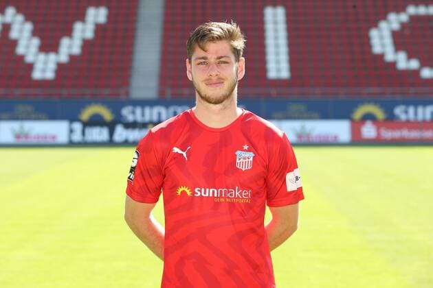 Teampraesentation Zwickau Fussball 3.Liga Leon Jensen; FSV Zwickau; 3.Liga, Porträttermin 2019 2020 , Zwickau, 23.07.2019, Stadion Zwickau, Fussball ,