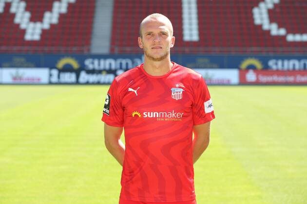Teampraesentation Zwickau Fussball 3.Liga Julius Reinhardt; FSV Zwickau; 3.Liga, Porträttermin 2019 2020 , Zwickau, 23.07.2019, Stadion Zwickau, Fussball ,