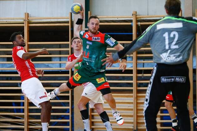 23.07.2019, xtgx, Handball Testspiel, SC Magdeburg - TV Huettenberg emspor, v.l. Christian O Sullivan (Magdeburg, 24) wirft Tor, Torschütze, erzielt Tor, Treffer, scores the goal Schoenebeck
