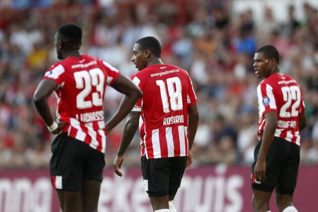 (L-R), Derrick Luckassen of PSV, Pablo Rosario of PSV, Denzel Dumfries of PSV during the UEFA Champions League second round qualifying first leg match between PSV Eindhoven and FC Basel at the Phillips stadium on July 23, 2019 in Eindhoven, The Netherlands UEFA Champions League 2019 2020 xVIxVIxImagesx xJeroenxPutmansxIVx 200344701