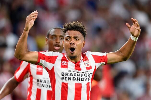 Eindhoven, Netherlands, 24.07.2019, UEFA Champions League, Zweite Qualifikationsrunde, PSV Eindhoven - FC Basel , Donyell Malen (PSV) Torjubel, jubelt nach seinem treffer zum 3:2, celebrates after scoring his team s third goal ( Defodi-01001216563