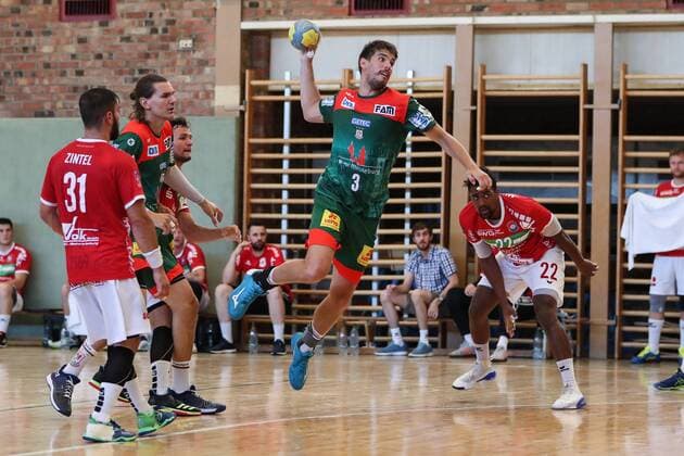 Piotr Chrapkowski (SC Magdeburg) - Handball Testspiel Sommervorbereitung Saison 2019-2020 Punktspiel SC Magdeburg vs. TV Hüttenberg in der Franz Vollbring Halle in Schönebeck - Aktion,Deutschland, Handball, Mann, Maenner,23.07.2019