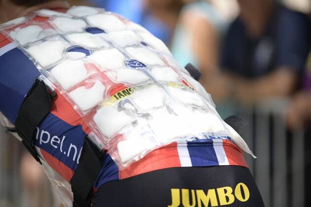 Norwegian Amund Grondahl Jansen of Team Jumbo-Visma pictured with an ice-pack around his torso, at the start of stage 17 of the 106th edition of the Tour de France cycling race, from Pont du Gard to Gap (200 km), France, Wednesday 24 July 2019. This year s Tour de France starts in Brussels and takes place from July 6th to July 28th. YORICKxJANSENS  x05632610x