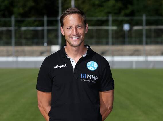 BAU 23. Juli 2019 Stuttgart-Degerloch Fußball SV Stuttgarter Kickers Fototermin, Trainer Ramon Gehrmann