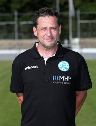 BAU 23. Juli 2019 Stuttgart-Degerloch Fußball SV Stuttgarter Kickers Fototermin, Dieter Kerschbaum